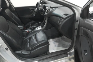 Седан Hyundai Avante 2012 года, 889000 рублей, Новокузнецк