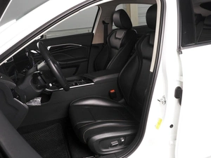 Лифтбек FAW Bestune B70 2023 года, 2359000 рублей, Красный Пахарь