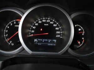 Внедорожник Suzuki Grand Vitara 2012 года, 1450000 рублей, Омск
