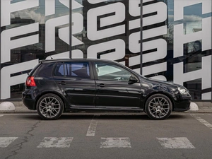 Хетчбэк Volkswagen Golf 2007 года, 779000 рублей, Краснодар