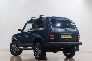 Внедорожник ВАЗ (LADA) 4x4 (Нива) 2010 года, 389000 рублей, Новокузнецк
