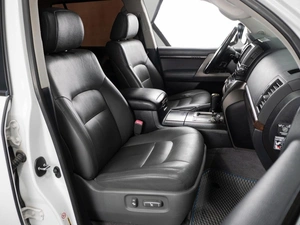 Внедорожник Toyota Land Cruiser 2010 года, 2849000 рублей, Тюмень