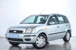 Хетчбэк Ford Fusion 2003 года, 369000 рублей, Челябинск