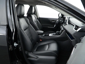 Внедорожник Toyota RAV4 2021 года, 3249050 рублей, Москва