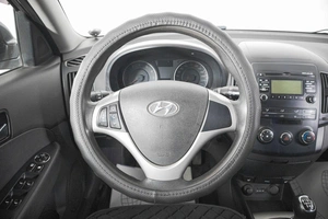 Хетчбэк Hyundai i30 2011 года, 749000 рублей, Кемерово