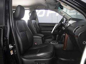 Внедорожник Toyota Land Cruiser Prado 2014 года, 3400000 рублей, Омск