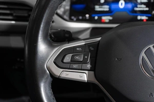 Внедорожник Volkswagen Taos 2021 года, 2369000 рублей, Петрозаводск
