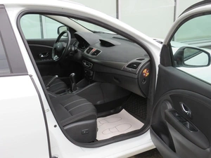 Седан Renault Fluence 2014 года, 1060000 рублей, Брянск