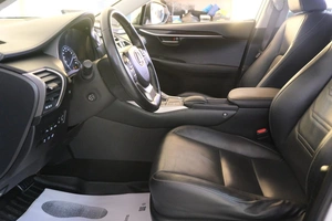 Внедорожник Lexus NX 2015 года, 3449000 рублей, Омск