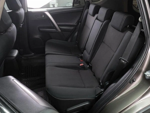Внедорожник Toyota RAV4 2017 года, 2119000 рублей, Тюмень