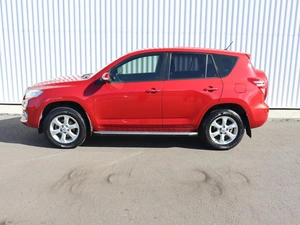 Внедорожник Toyota RAV4 2011 года, 1500000 рублей, Брянск