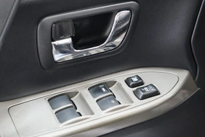 Внедорожник Mitsubishi Pajero 2011 года, 1779000 рублей, Омск