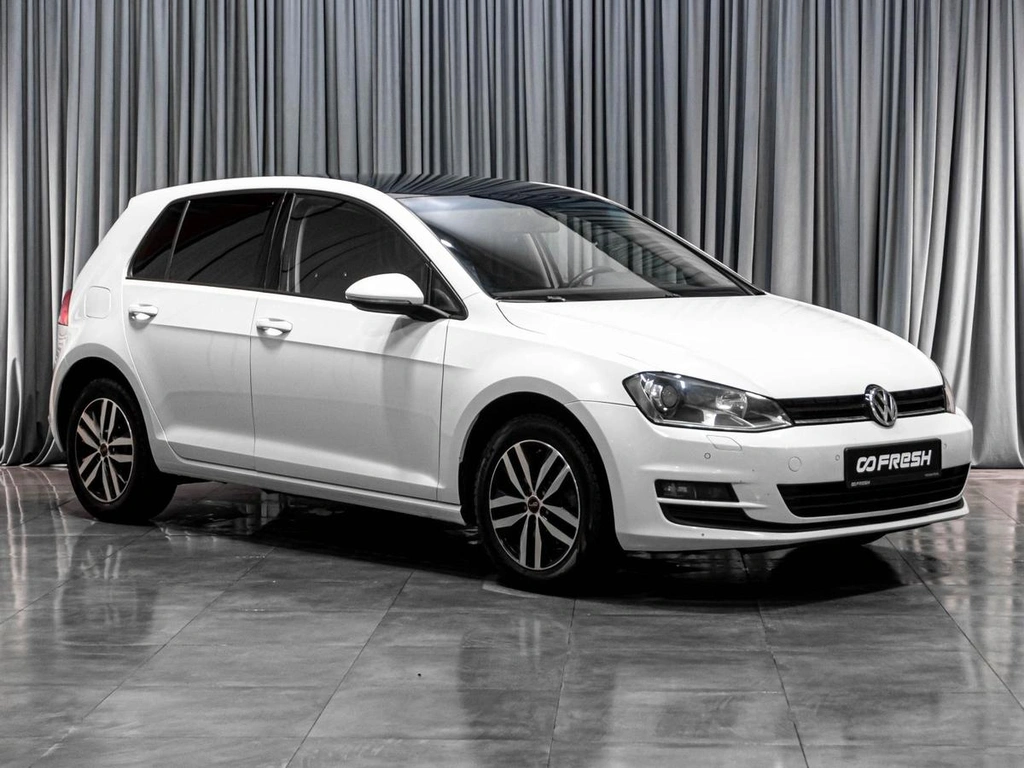Хетчбэк Volkswagen Golf 2014 года, 1284000 рублей, Тюмень
