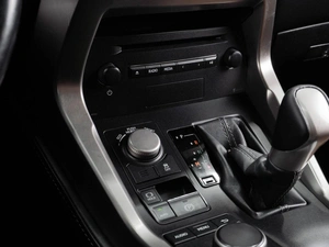 Внедорожник Lexus NX 2015 года, 2700000 рублей, Тюмень