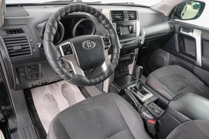 Внедорожник Toyota Land Cruiser Prado 2012 года, 3139000 рублей, Красноярск