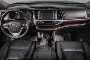 Внедорожник Toyota Highlander 2014 года, 3289000 рублей, Томск