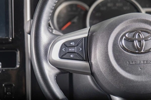 Хетчбэк Toyota Tank 2019 года, 1229000 рублей, Томск