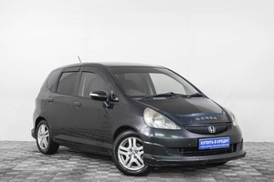 Хетчбэк Honda Fit 2006 года, 549000 рублей, Кемерово