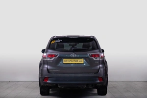 Внедорожник Toyota Highlander 2014 года, 3019000 рублей, Томск