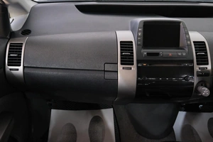 Лифтбек Toyota Prius 2008 года, 729000 рублей, Омск