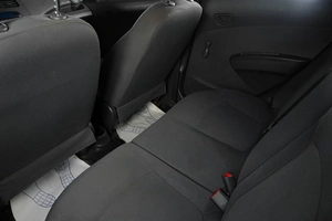 Хетчбэк Chevrolet Spark 2012 года, 819000 рублей, Тюмень