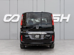 Минивэн Honda Stepwgn 2019 года, 2340000 рублей, Краснодар