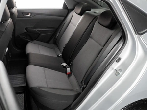 Седан Hyundai Solaris 2017 года, 1390000 рублей, Тюмень