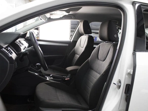Лифтбек Skoda Octavia 2014 года, 1219000 рублей, Омск
