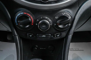 Хетчбэк Hyundai Solaris 2011 года, 769000 рублей, Челябинск