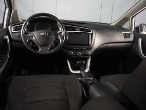 Универсал Kia Ceed 2018 года, 1220000 рублей, Омск