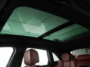 Внедорожник Porsche Macan GTS 2022 года, 10688888 рублей, Москва