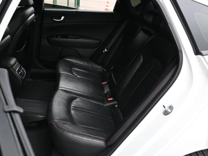 Седан Kia Optima 2016 года, 1844000 рублей, Кирилловка