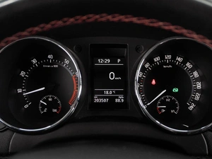 Внедорожник Skoda Yeti 2017 года, 1349000 рублей, Тюмень