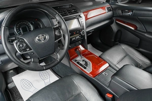 Седан Toyota Camry 2013 года, 1649000 рублей, Тюмень