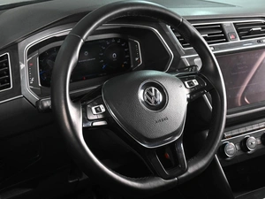 Внедорожник Volkswagen Tiguan 2019 года, 2249000 рублей, Аксай