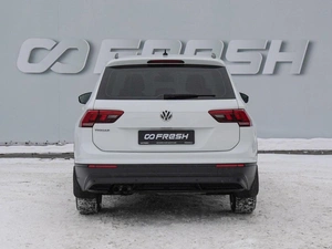 Внедорожник Volkswagen Tiguan 2019 года, 2420000 рублей, Волгоград
