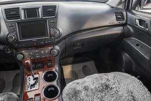 Внедорожник Toyota Highlander 2013 года, 2389000 рублей, Барнаул