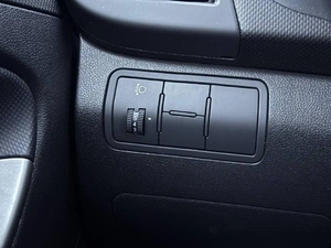 Хетчбэк Hyundai Solaris 2015 года, 999000 рублей, Ижевск