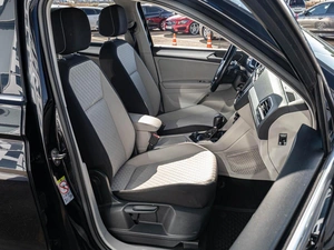 Внедорожник Volkswagen Tiguan 2017 года, 2430000 рублей, Краснодар