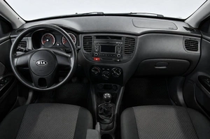 Седан Kia Rio 2010 года, 579000 рублей, Челябинск