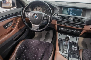 Седан BMW 5 серия 2011 года, 1999000 рублей, Барнаул