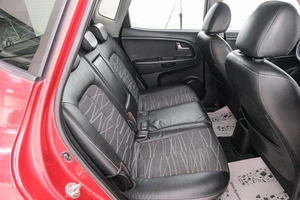 Минивэн Kia Venga 2013 года, 949000 рублей, Красноярск