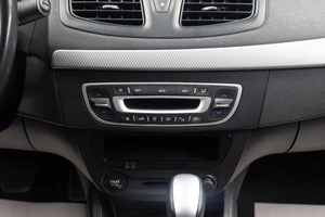 Седан Renault Fluence 2012 года, 849000 рублей, Оренбург