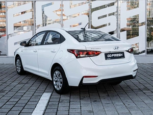 Седан Hyundai Solaris 2018 года, 1315654 рублей, Ставрополь