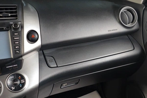 Внедорожник Toyota RAV4 2009 года, 1289000 рублей, Тюмень