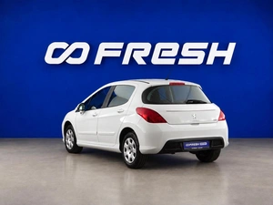 Хетчбэк Peugeot 308 2012 года, 619325 рублей, Москва