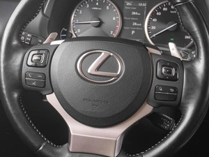 Внедорожник Lexus NX 2018 года, 3199000 рублей, Тюмень