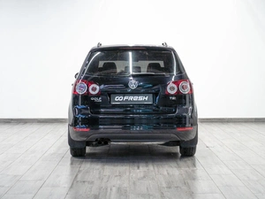 Хетчбэк Volkswagen Golf Plus 2012 года, 649000 рублей, Саратов