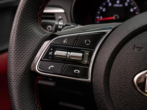 Седан Kia Optima 2018 года, 1875000 рублей, Краснодар
