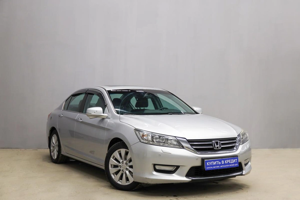 Седан Honda Accord 2013 года, 1769000 рублей, Новосибирск
